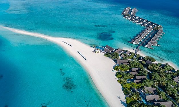 Four Seasons Resort Maldives at Landaa Giraavaru