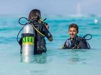 diving